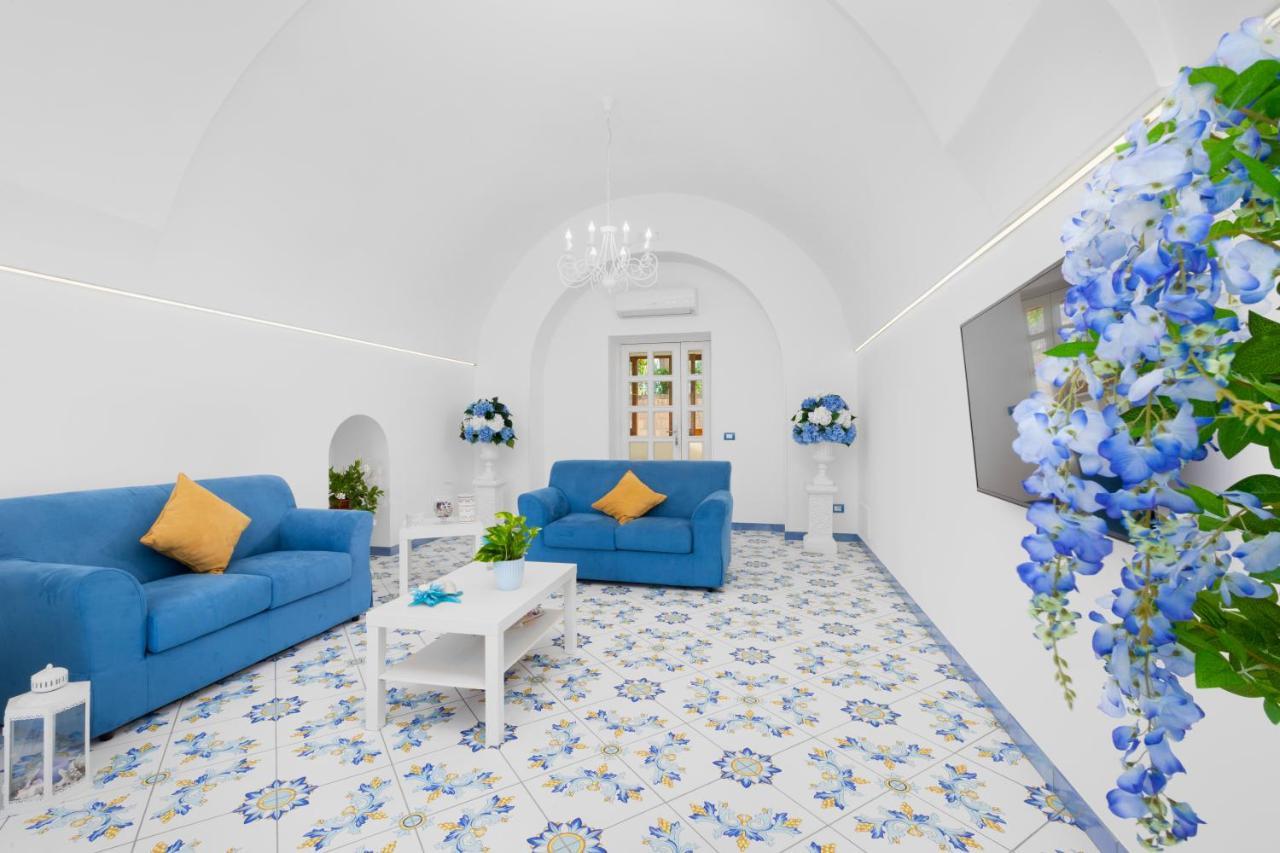 Villa Vittoria Сант'Аньєлло Екстер'єр фото